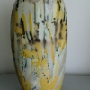 Vase jaune